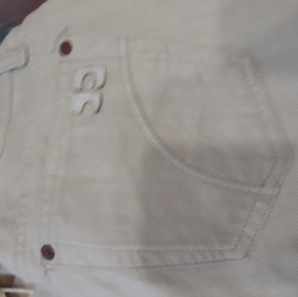 Jeans - Picture 2 of 4